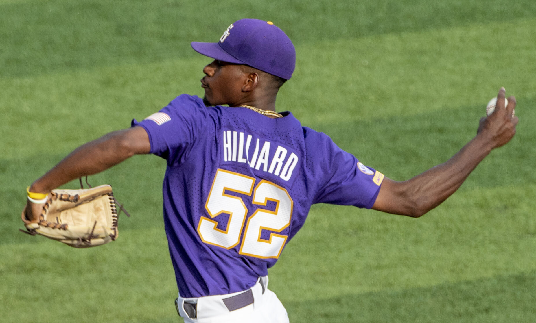BR.lsutennessee.061321 0233 bf.jpg